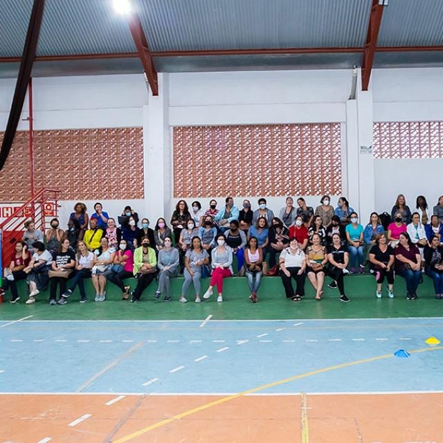 Ferrero offers training to educators in Poços de Caldas, Brazil