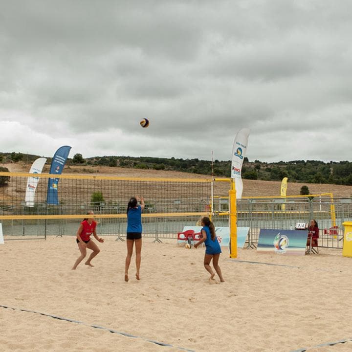 Gira Praia: moving on the beach